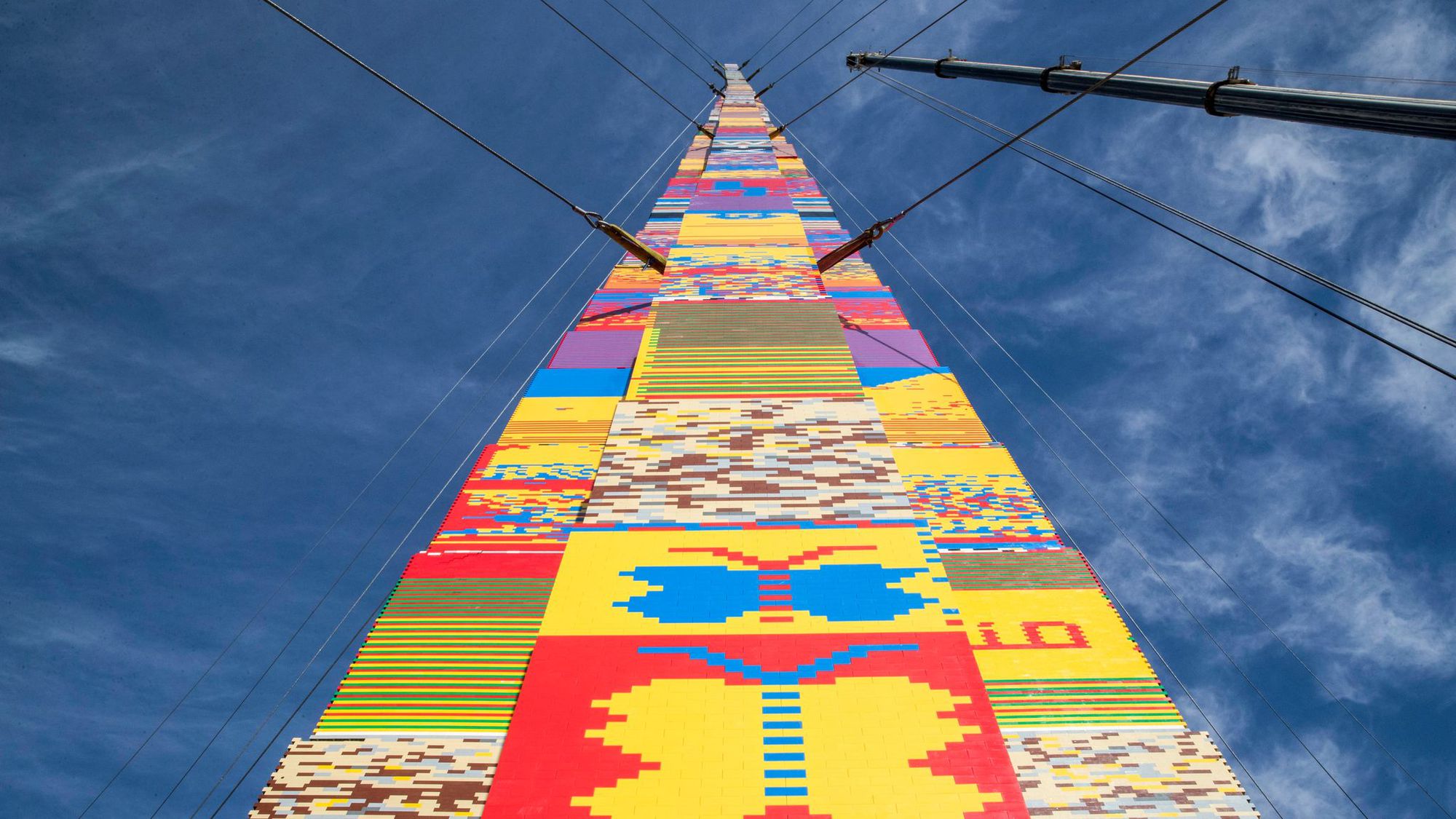 Israël: une tour en Lego de 36 mètres, candidate au Guinness