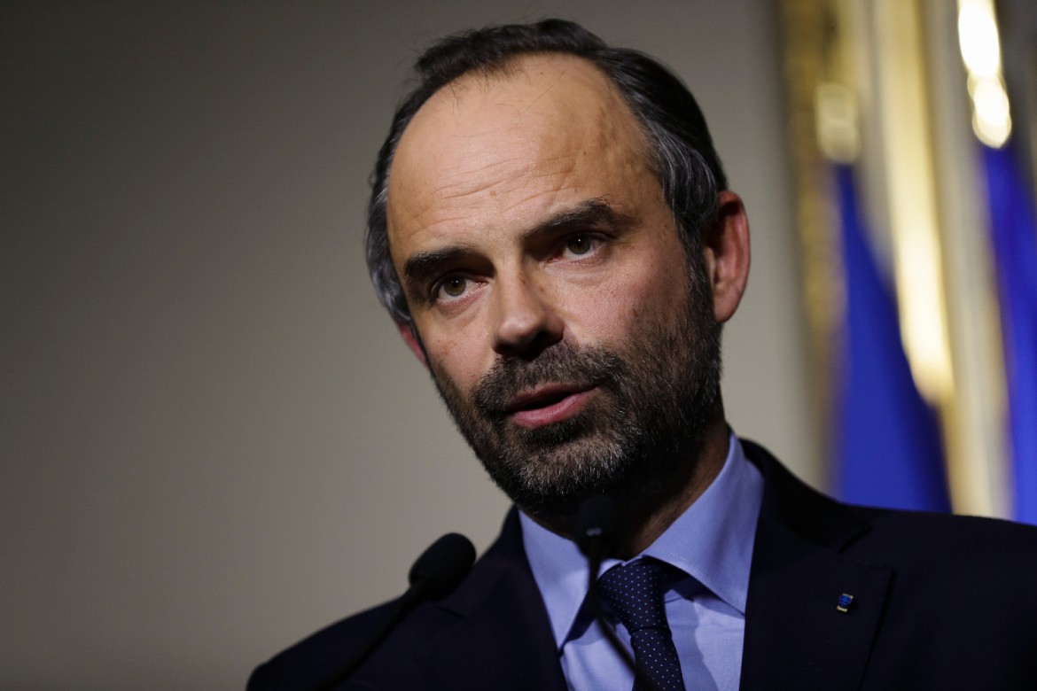 Gouvernement: Philippe veut "un travail d'équipe, sans couac" pour la rentrée