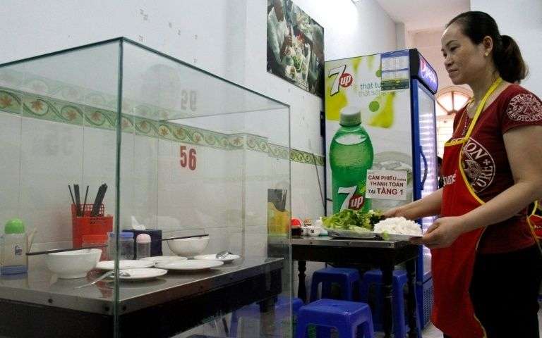 Vietnam: une table où a mangé Obama devient une attraction
