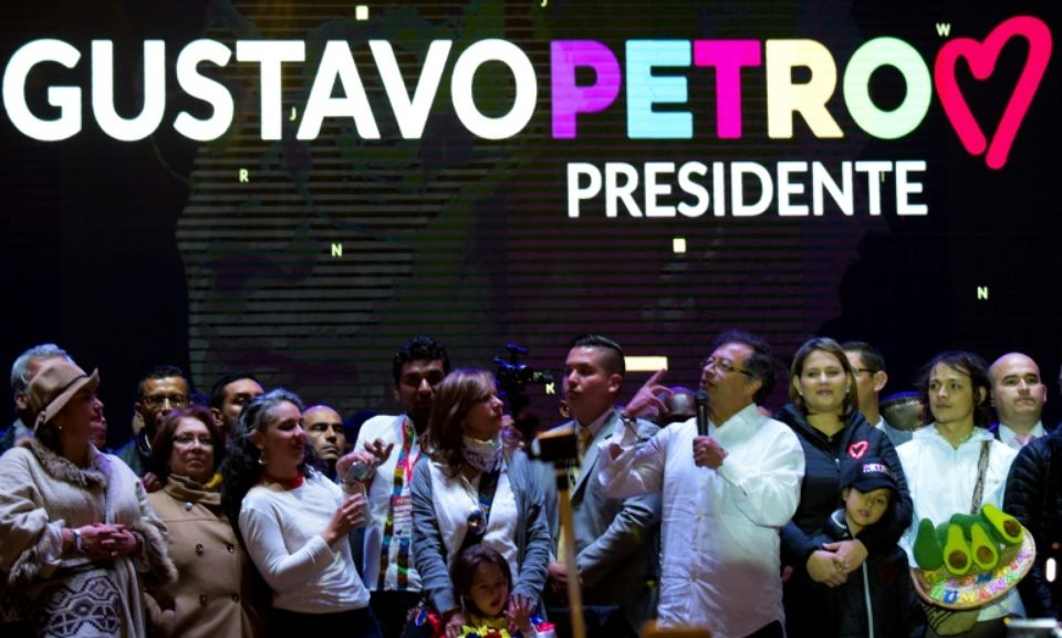 Colombie: un candidat de gauche séduit les foules avant la présidentielle