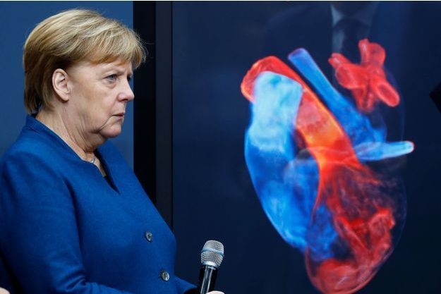 Vote historique pour l'avenir d'Angela Merkel en Allemagne