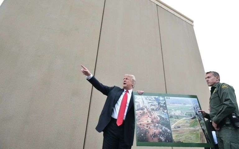 Pour son mur, Trump en appelle à "Game of Thrones"