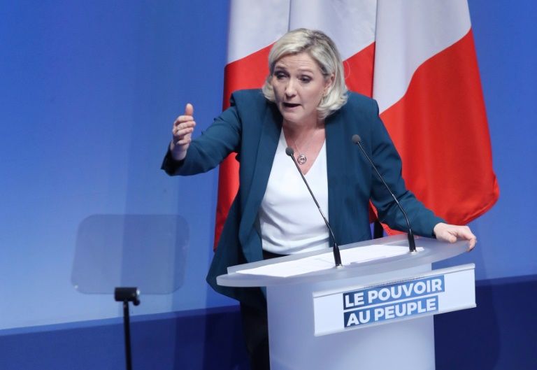 Européennes: Le Pen en quête d'une revanche sur Macron sans rejouer la présidentielle