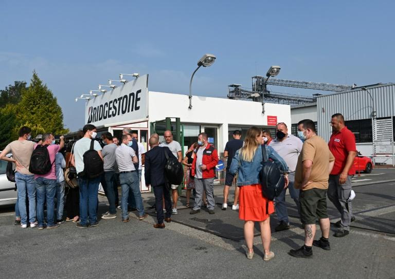 Bridgestone va fermer son usine de Béthune (863 emplois), une "trahison" pour le gouvernement