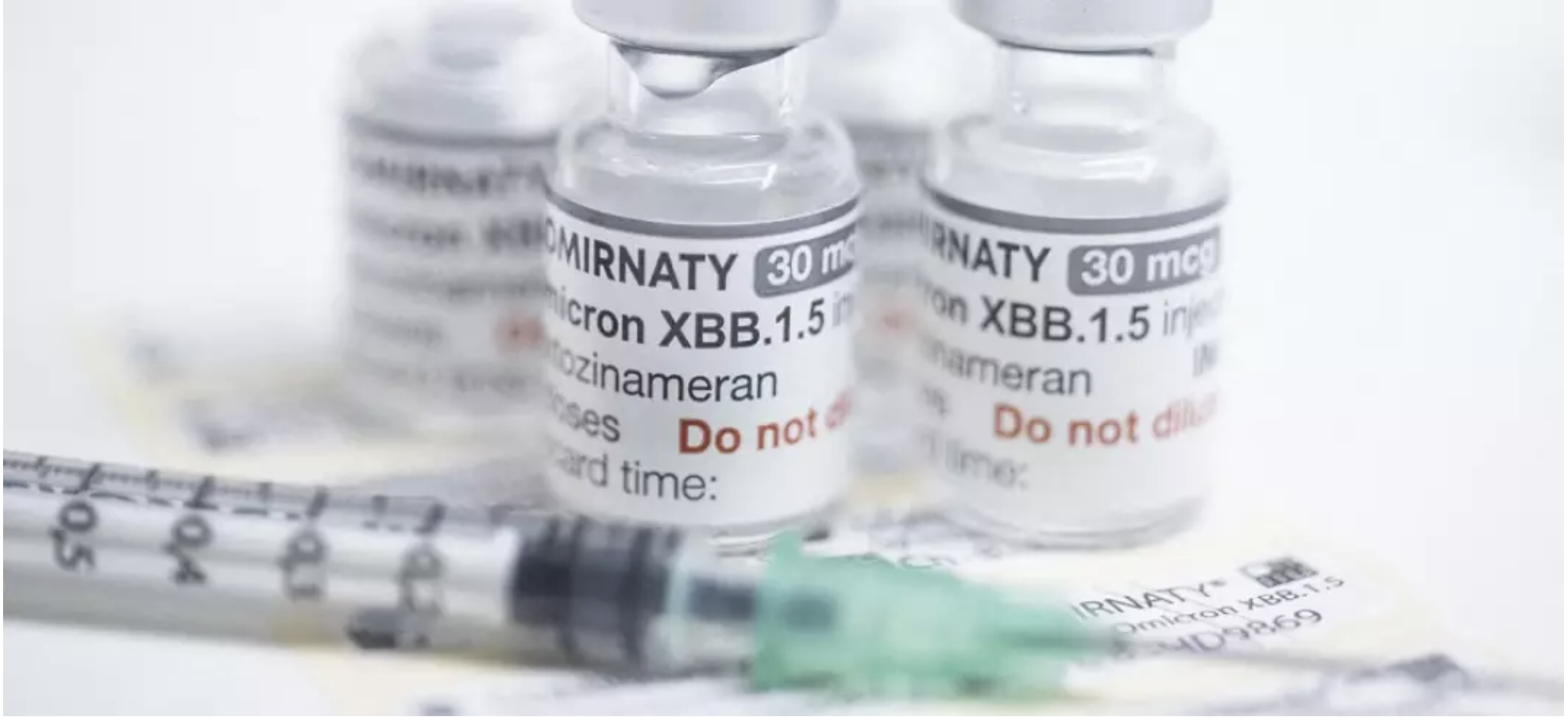 Covid-19 : "Désormais, il suffira d'être vacciné une fois par an", le point sur la campagne de vaccination