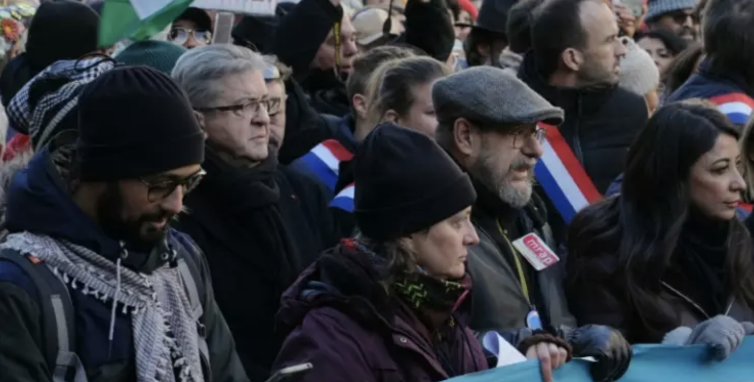 Jean-Luc Mélenchon provoque un nouveau tollé après ses attaques contre Ruth Elkrief