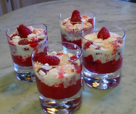 FRULLATO AUX FRAMBOISES, FRAISES OU PECHES